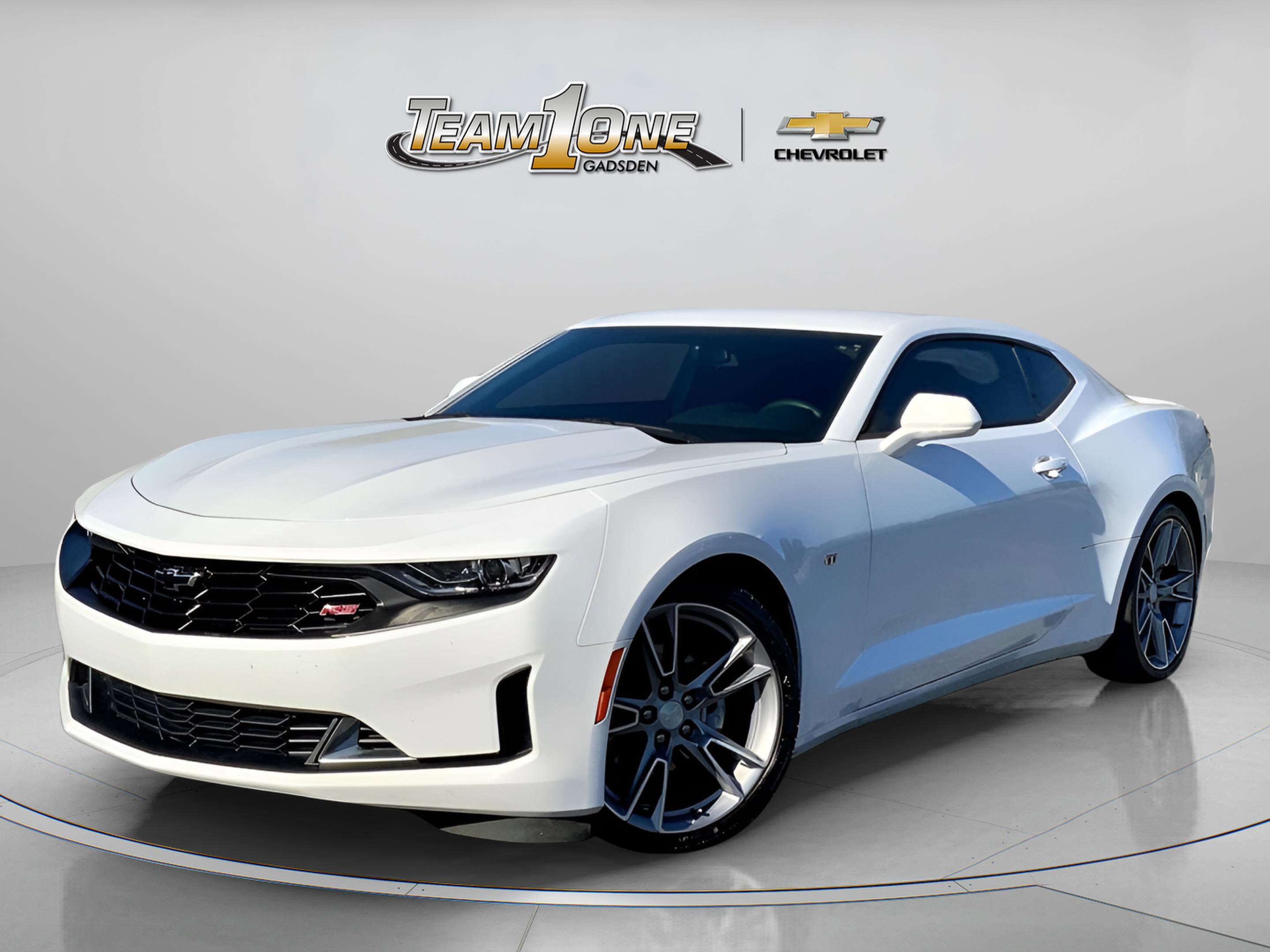 2021 Chevrolet Camaro 2LT photo 3