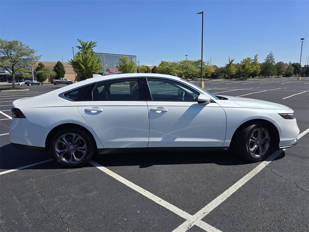 2024 Honda Accord EX photo 18