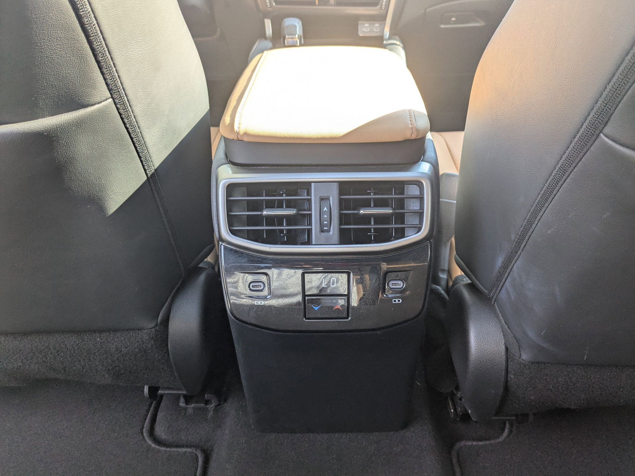 2023 Lexus RX 350h Premium photo 25