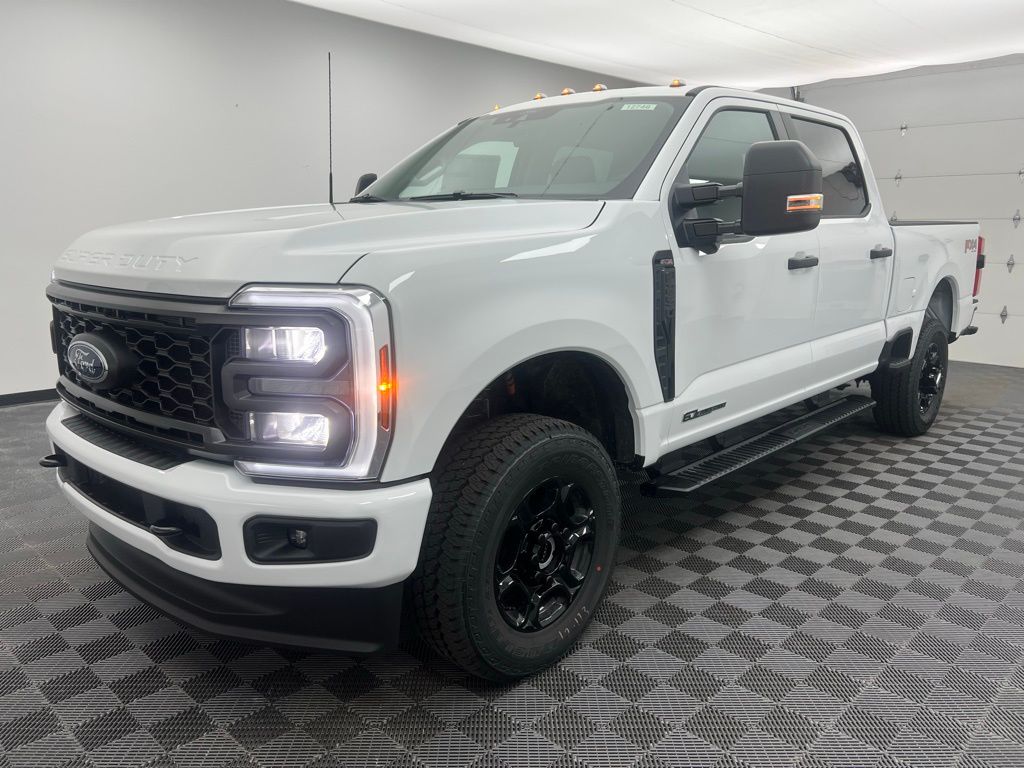 2025 Ford F-250 photo 6