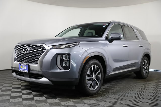 2020 Hyundai Palisade SEL photo 2