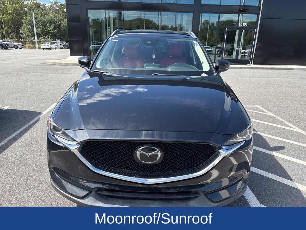 2019 Mazda CX-5 Touring photo 2