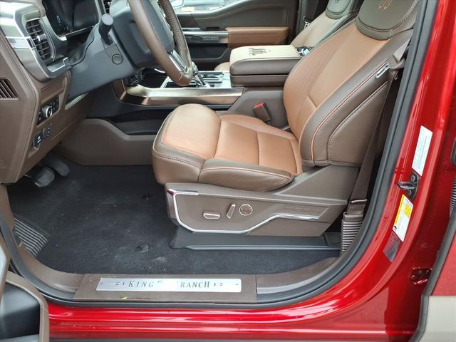 2025 Ford F-150 King Ranch photo 12