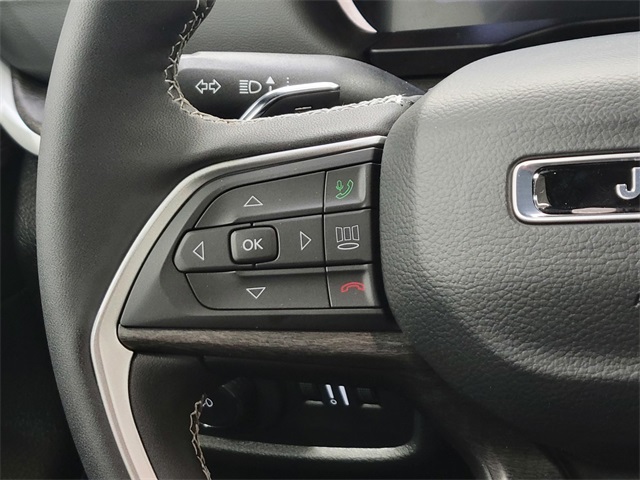 2025 Jeep Grand Cherokee Limited photo 26