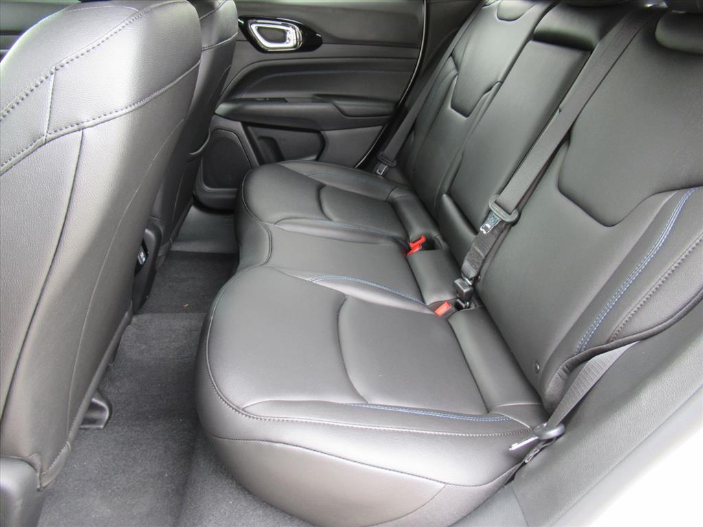 2025 Jeep Compass Limited photo 25