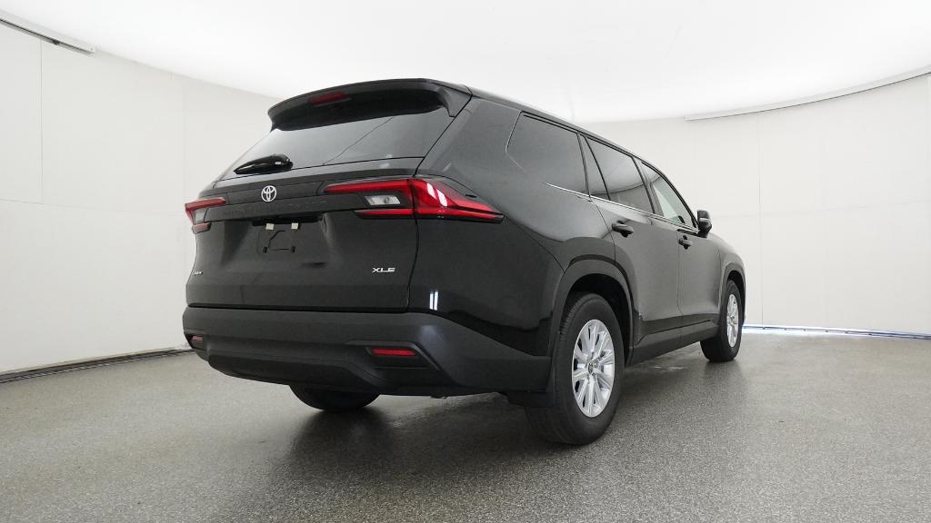 2025 Toyota Grand Highlander Limited photo 20