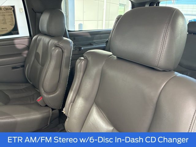 2005 Chevrolet Suburban 1500 Z71 photo 14