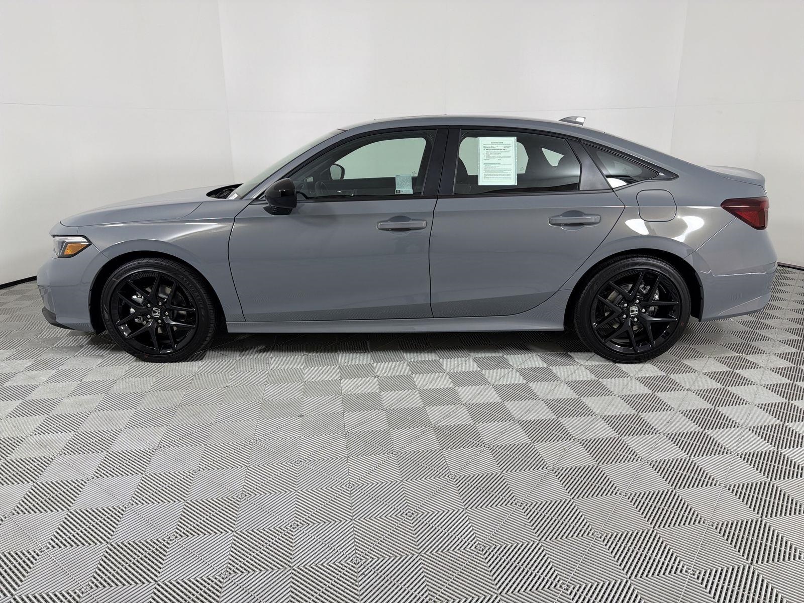 2025 Honda Civic Hybrid Sport photo 2