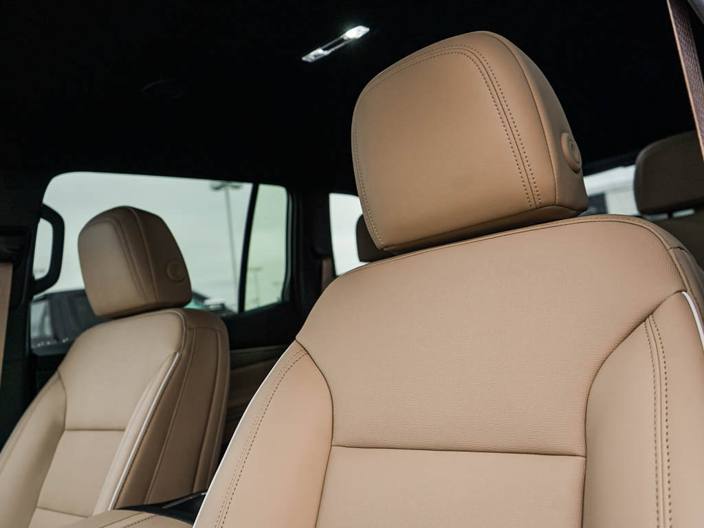 2026 Buick Enclave Preferred photo 18