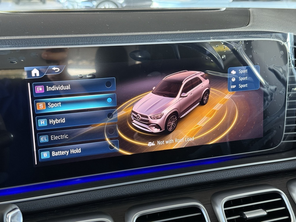 2026 Mercedes Benz GLE 450e 4MATIC photo 4