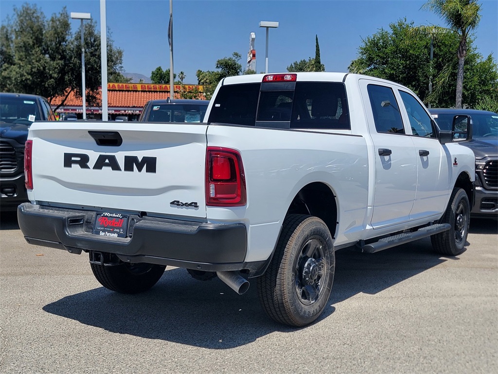 2025 Ram 3500 Tradesman photo 4
