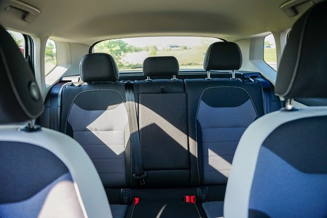 2025 Volkswagen Taos S photo 28