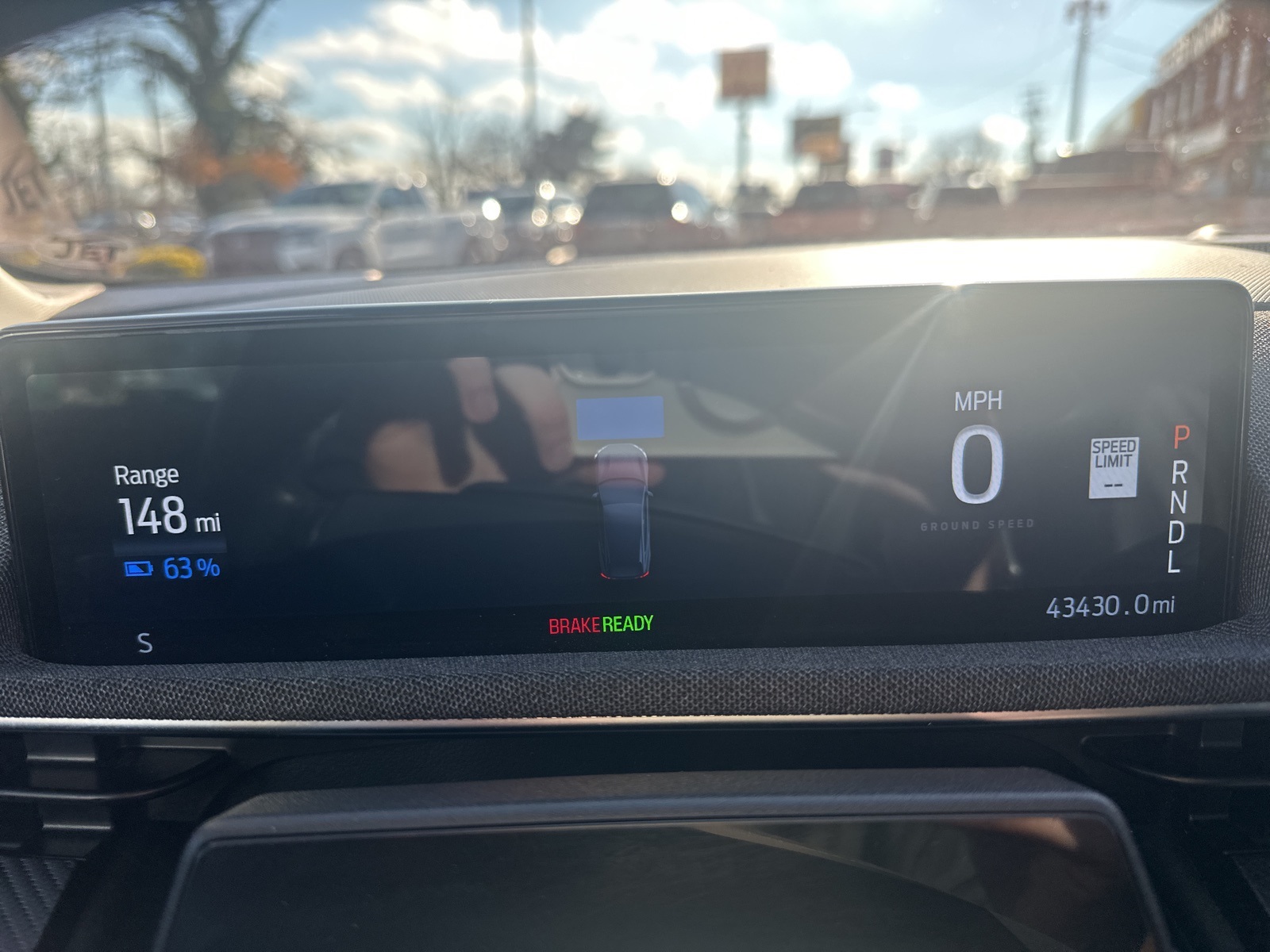 2021 Ford Mustang Mach-E Premium photo 4