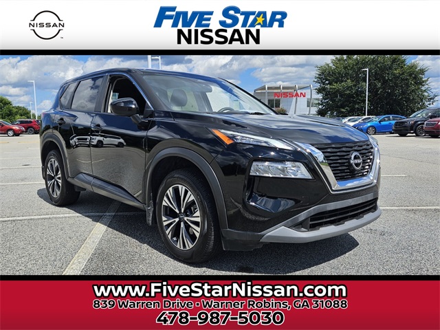 2023 Nissan Rogue SV's photo