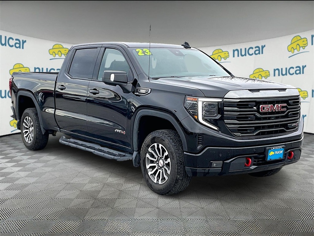2023 GMC Sierra 1500 AT4's photo
