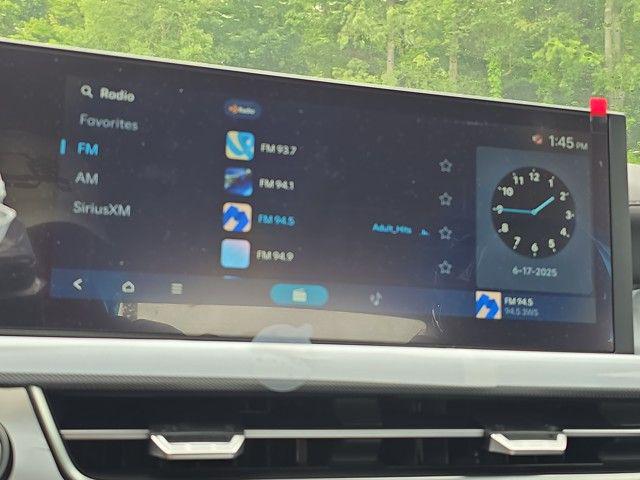 2025 Hyundai Sonata Hybrid SEL photo 3