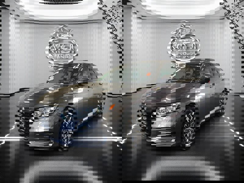 2018 Honda Accord Hybrid's photo