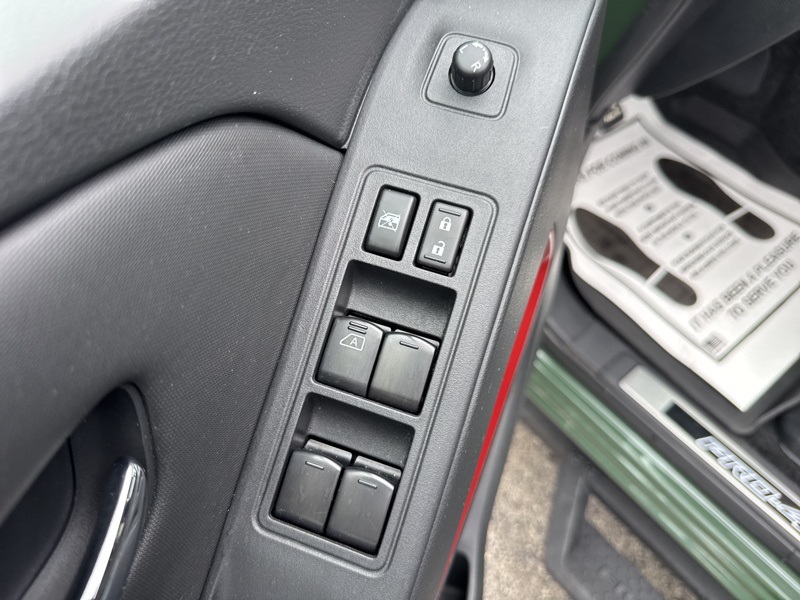 2023 Nissan Frontier PRO-4X Crew Cab photo 15