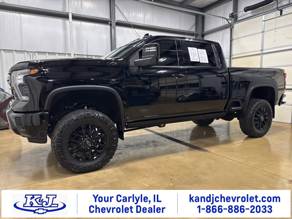 2025 Chevrolet Silverado 2500HD LTZ's photo