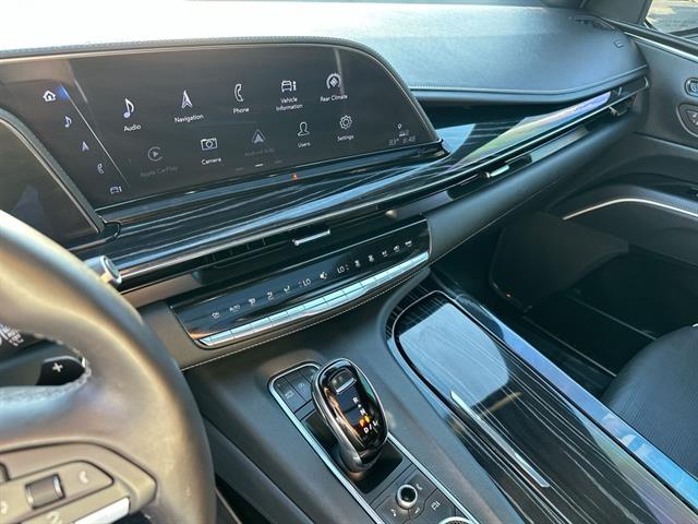 2022 Cadillac Escalade Sport photo 13