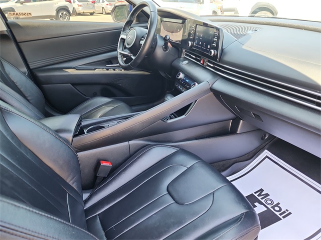 2022 Hyundai Elantra SEL Convenience photo 15