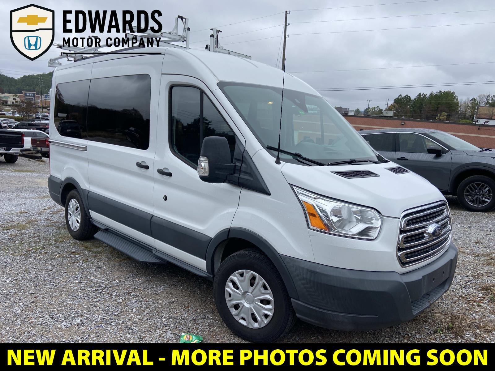 2018 Ford Transit Wagon XLT's photo