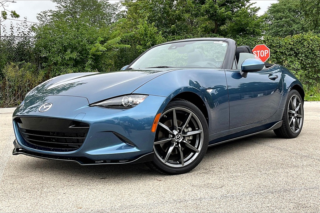 2019 Mazda MX-5 Miata Miata Grand Touring photo 2