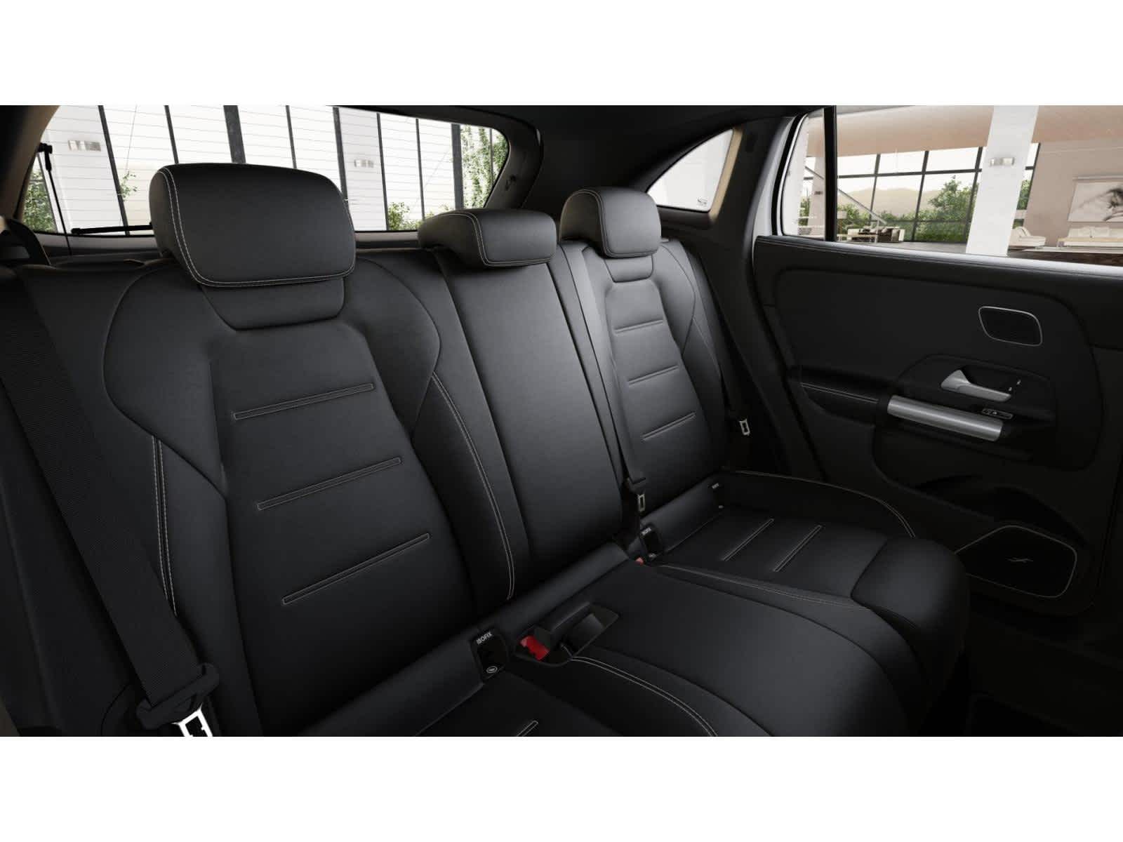 2025 Mercedes Benz GLA AMG 35 4MATIC photo 4