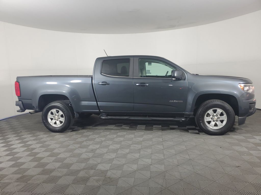 2017 Chevrolet Colorado Work Truck photo 3