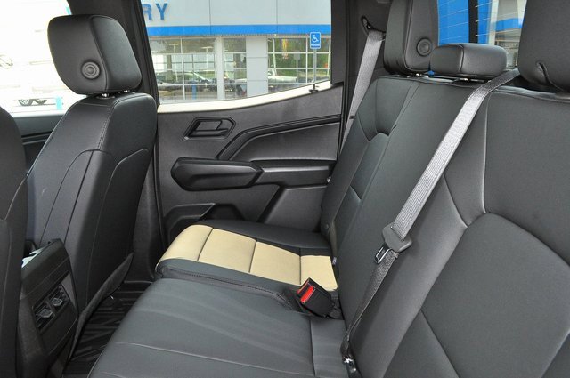 2026 Chevrolet Colorado Trail Boss photo 13