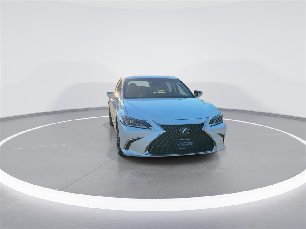 2025 Lexus ES 350 photo 3