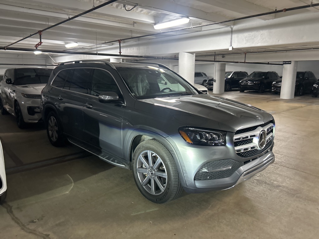 2023 Mercedes-Benz GLS Base's photo