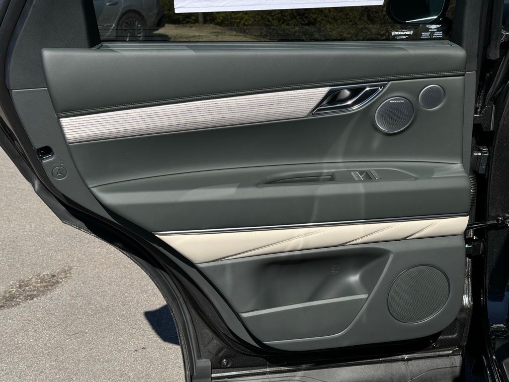 2025 Genesis GV80 3.5T Prestige photo 19