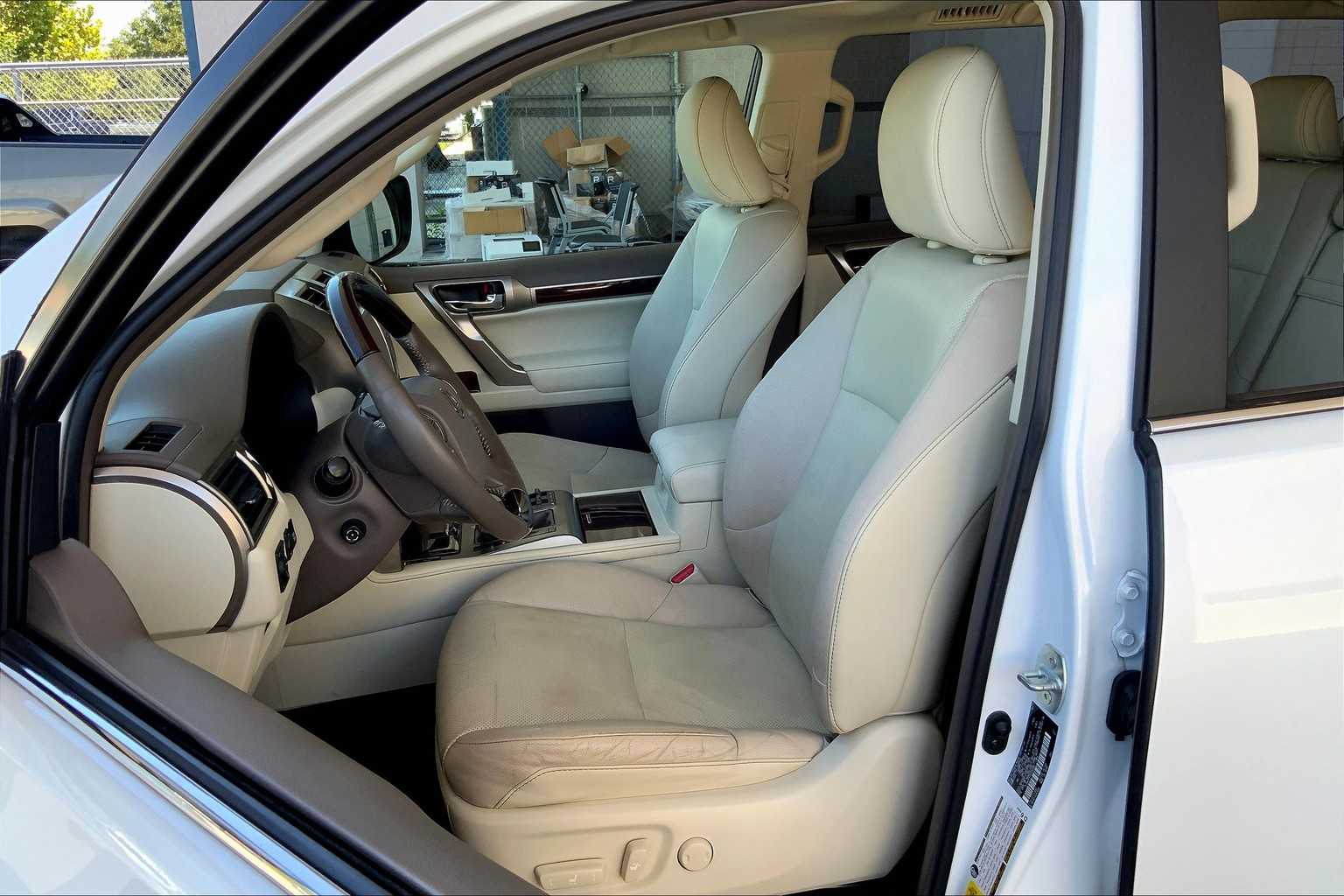 2019 Lexus GX 460 Premium photo 7