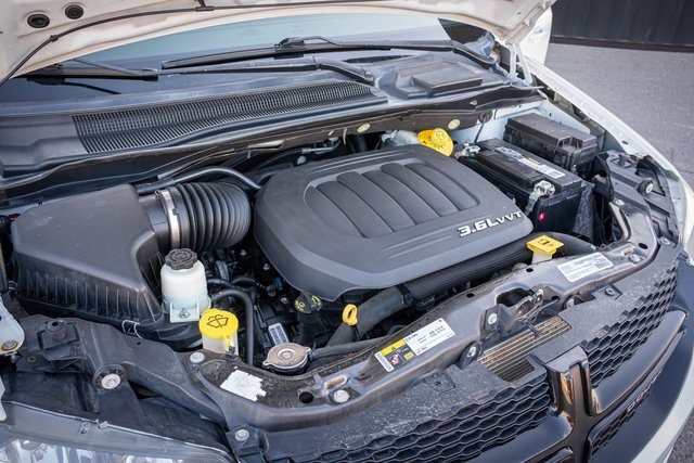 2017 Dodge Grand Caravan SE Plus Blacktop photo 30