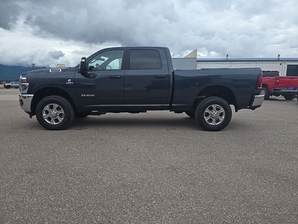 2026 Ram 2500 Big Horn photo 4