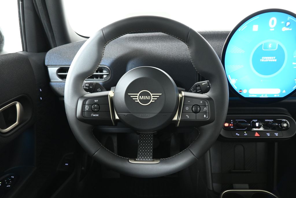2026 Mini Cooper 4 Door Hardtop Signature photo 12