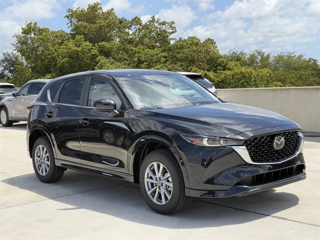 2025 Mazda CX-5 2.5 S Preferred photo 2