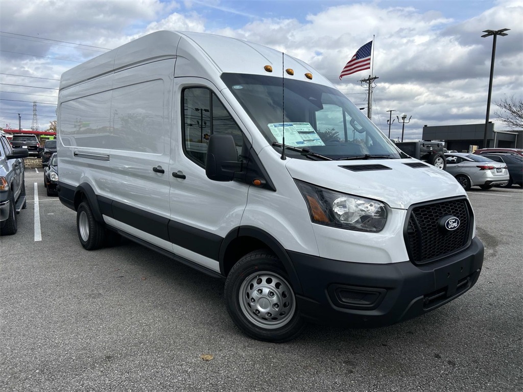 2026 Ford Transit Van Base's photo