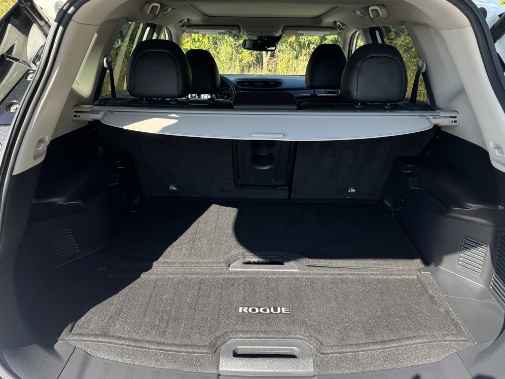 2019 Nissan Rogue SL photo 29