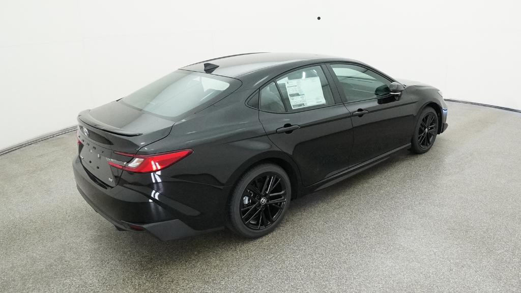 2025 Toyota Camry SE photo 19