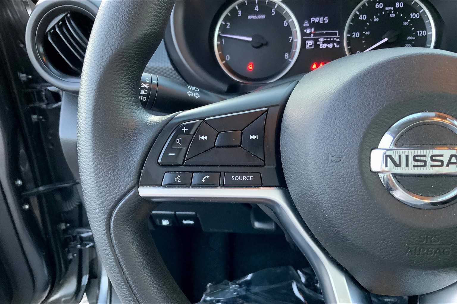 2021 Nissan Kicks S photo 20