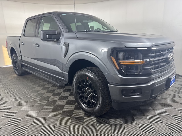 2025 Ford F-150 XLT's photo