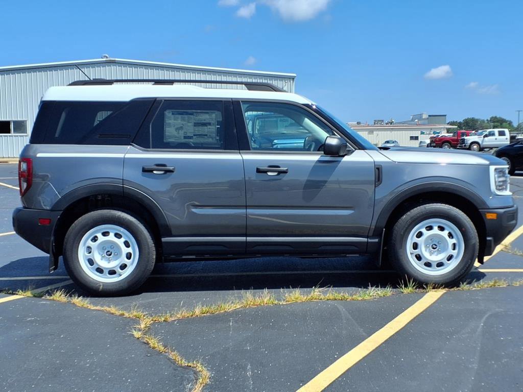 2025 Ford Bronco Sport Heritage photo 2