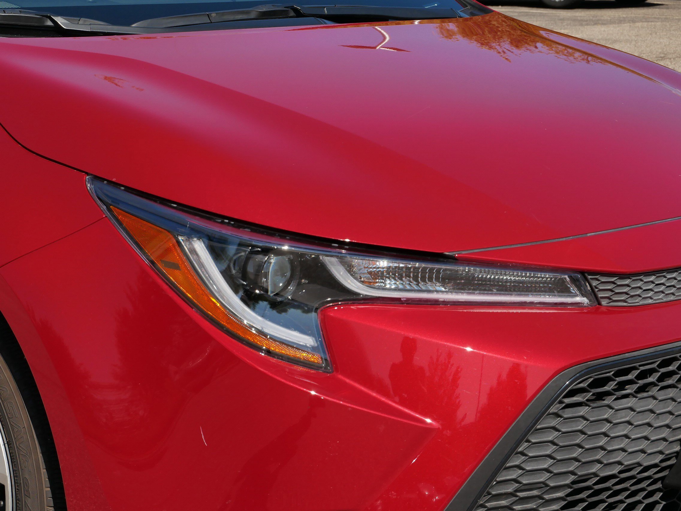 2021 Toyota Corolla LE photo 16