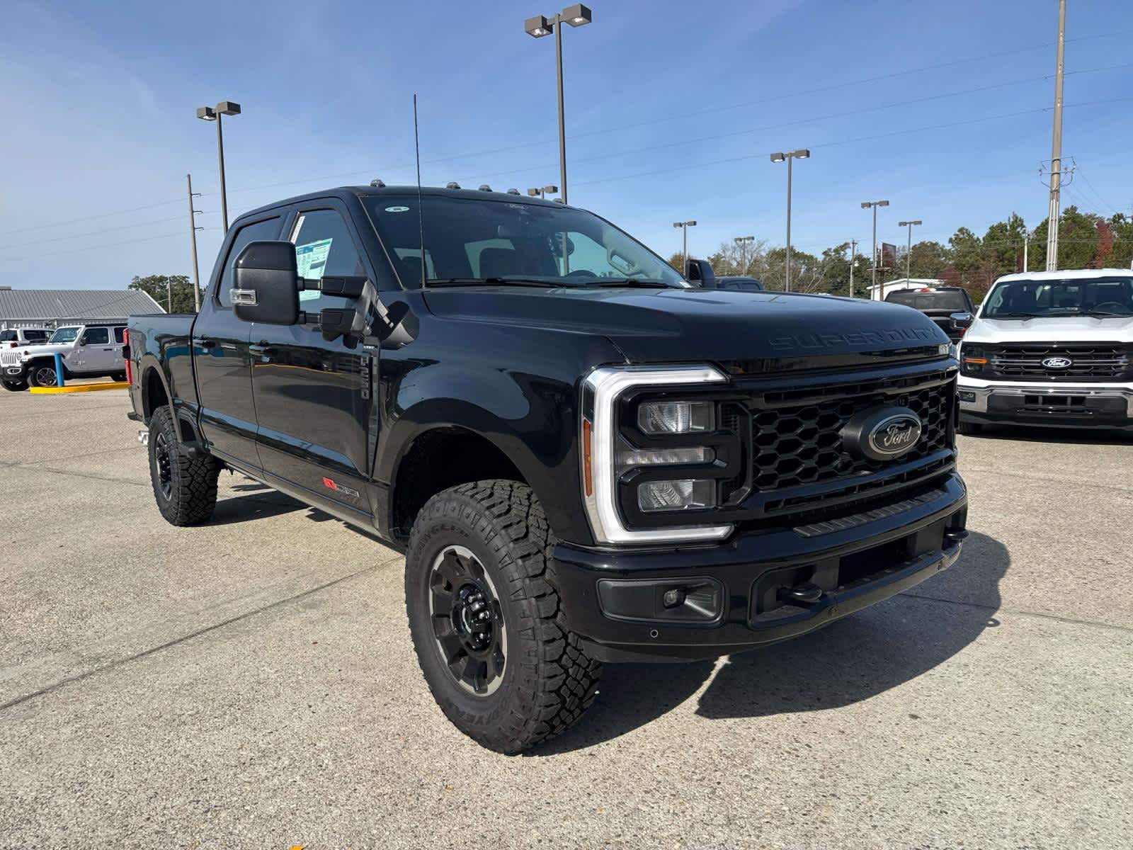 2025 Ford F-250 Super Duty Lariat's photo