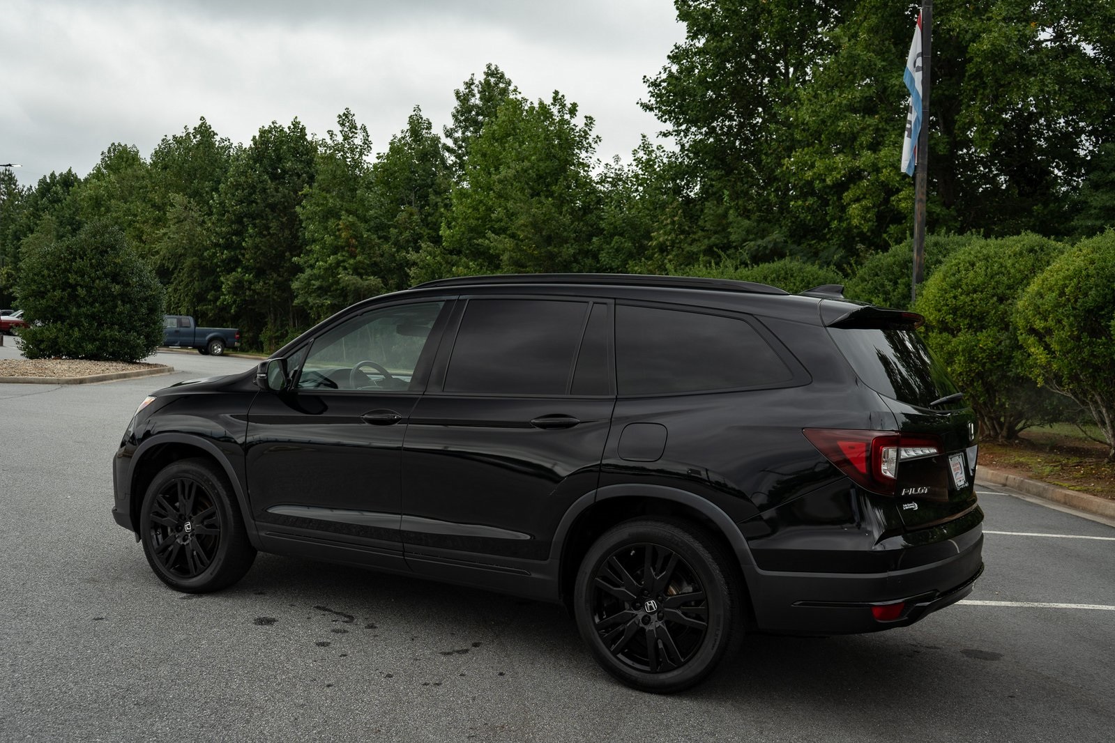 2022 Honda Pilot Black Edition photo 4