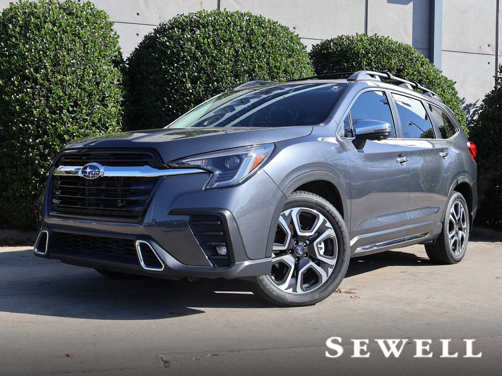 2023 Subaru Ascent Touring's photo