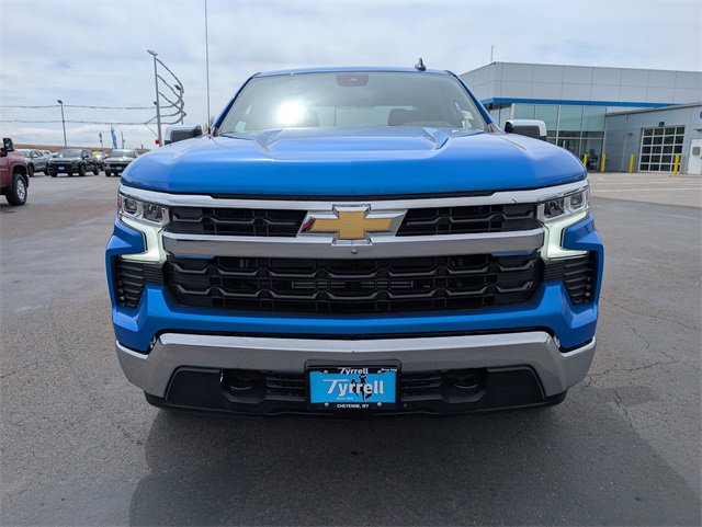 2025 Chevrolet Silverado 1500 LT photo 8