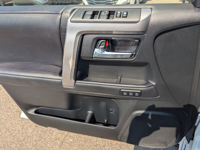 2022 Toyota 4Runner Limited photo 20
